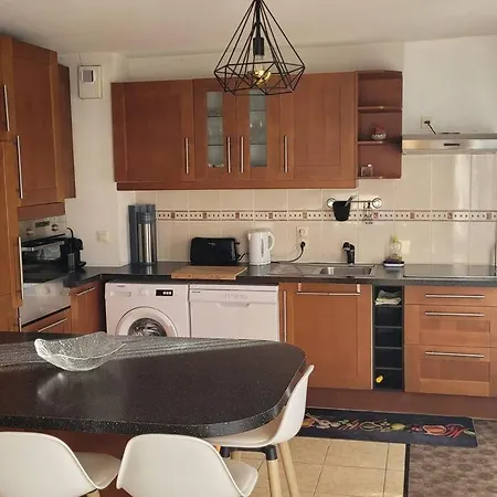Belle Maison Spacieuse Proche Geneve Et Cern * Saint-Genis-Pouilly