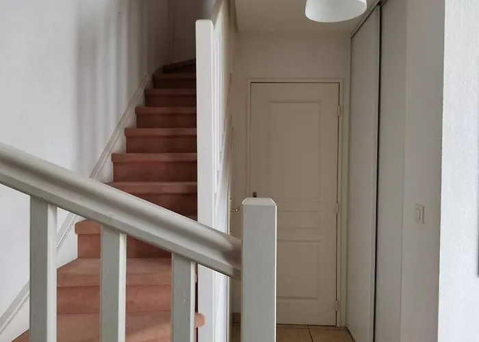 Сasa de vacaciones Belle Maison Spacieuse Proche Geneve Et Cern *